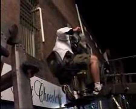 Deni Hines - The Making of the "WATER FOR CHOCOLATE" video..