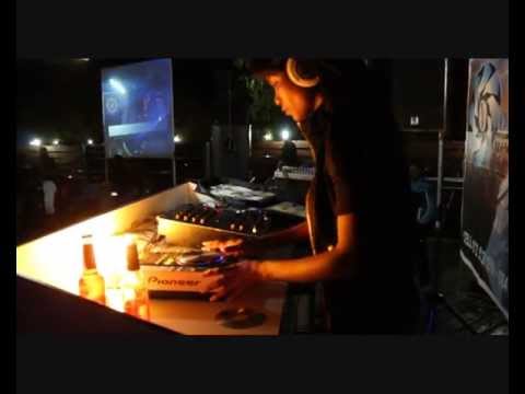 GOITSE SEREI aka DJ Baby'Gee - Lady DJ - Female DJ From MAHIKENG, SOUTH AFRICA - HOUSE MUSIC