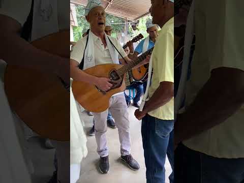 Folia de reis de Ipanema mg em Santa Cruz.