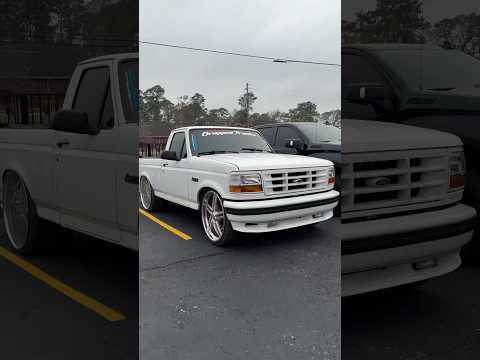 1990’s Ford F150 SVT Lightning ⚡️Big Brembo Brakes & Intro Wheels #svtlightning #fordf150 #f150 #svt