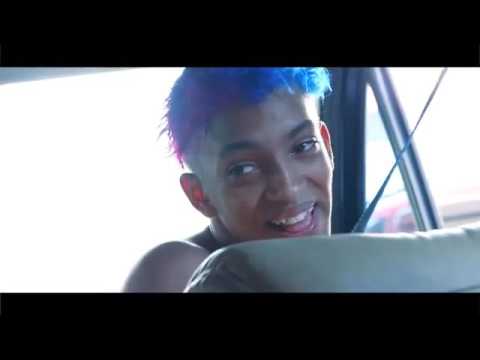 Mc Huguinho - viciou  (web clipe oficial quartinho produções)