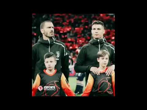 CHRISTIANO RONALDO CUDDLING A BOY DURING PRE MATCH LINE UP AGAINST AJAX #cr7 #GOAT