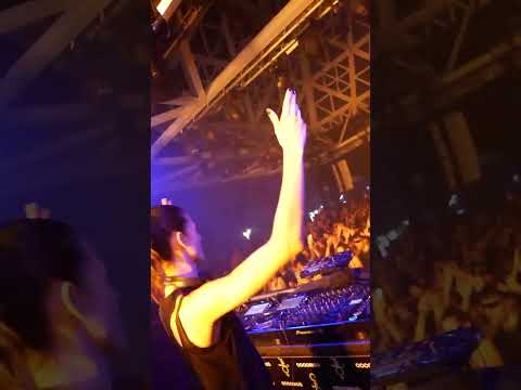 Brina Knauss sets the dancefloor of Cocoricò 's pyramid on fire! 🔥 #ZERO. #brinaknauss #djgirl