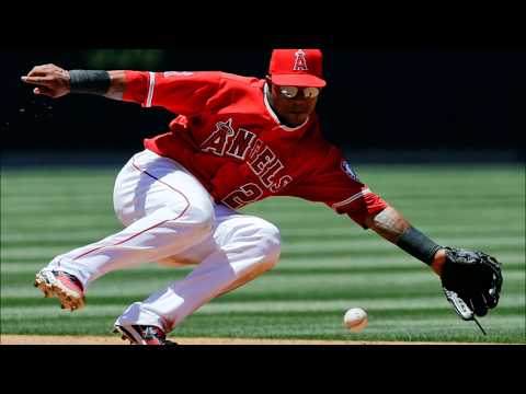 Erick Aybar signs with the Minnesota Twins