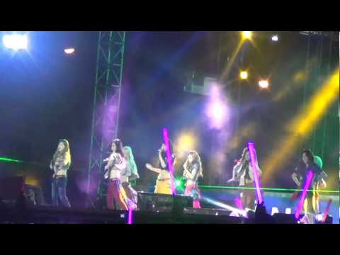 [FANCAM] 130119 SNSD - Genie