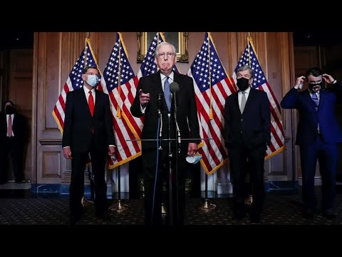 麥康奈爾延後對2000美元支票的投票，敦促國防部推翻否決權。 (McConnell delays vote on $2000 checks, urges defense veto override)