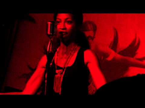 nia andrews' debut clip (feat. mark de clive-lowe)