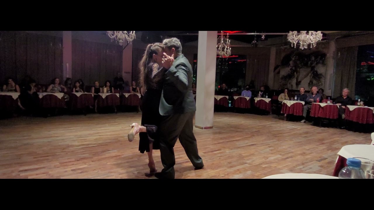 Milonga de los Domingos - Andrés Laza Moreno - Eladia Cordoba  2/4