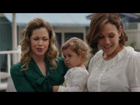 When Calls the Heart S12E01 - The Mountie Way