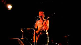 Trixie Whitley - Irene (Rockwood Music Hall NYC)