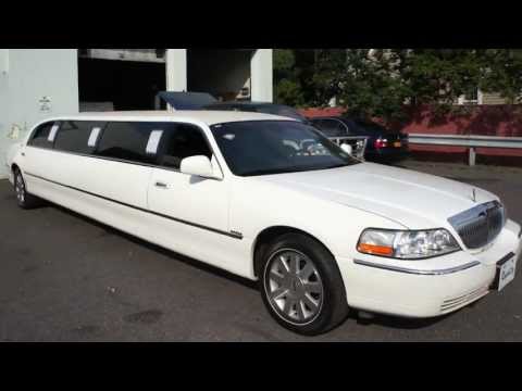 2003 Lincoln Town Car Signature Series Limo Limousine For Sale~9 Pass~Built By Royal~Ready To Work