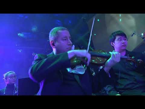 Kindred - Camille - Aurelion Sol Themes ft Li Yundi - League of Legends - Worlds 2017 Live Concert