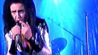 Siouxsie plays - They Follow You - at Academy 2