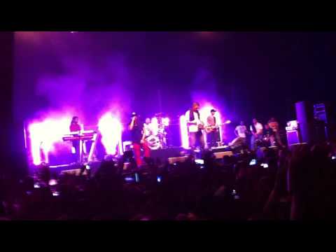 Bushido E-Werk Köln 08.05.11 - Kay One Freestyle (3)