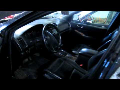 Parting out a 2002 Acura MDX   120204