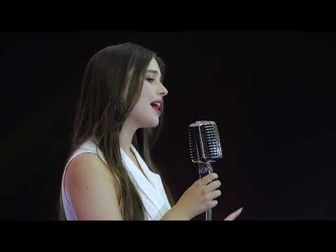 Kejsi Qëndro - IT MUST HAVE BEEN LOVE (cover)