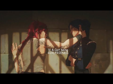 Vi & Caitlyn being girlfriends for 7 minutes extremely gay