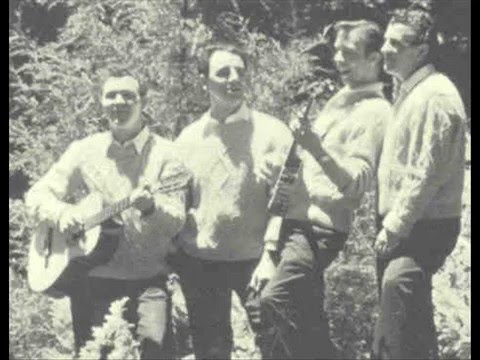 Clancy Brothers and Tommy Makem - Brennan on The Moor