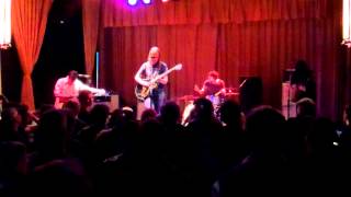 The Greenhornes -- Cave Drawings