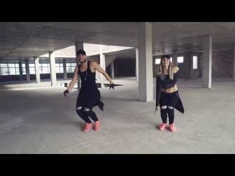 Nevena & Goran -  Las Mujeres Estan Locas