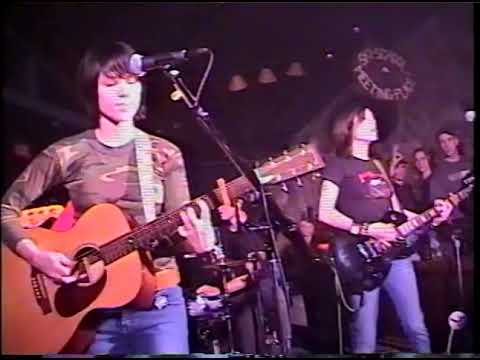 Tegan and Sara Full Show in Whistler (January 12, 2003)