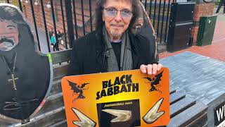 Rock legend Tony Iommi meets his 469 million-year-old fossil on Birmingham&#39;s &#39;golden mile&#39;