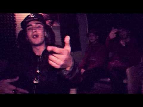 Peppe il Pollo & Capo Plaza - 2014 Bombe (Prod. MistaBobo)