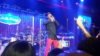 Mint Condition -  Caught My Eye with intro @BB Kings NYC 11-18-16