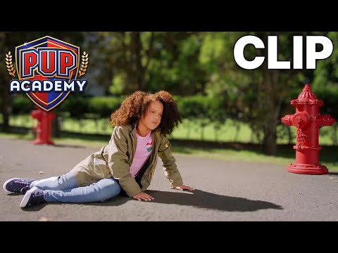 Izzy Discovers Pup Academy | Pup Academy Clip
