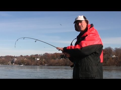 How to Easily and Properly Break a Snagged Fishing Line
