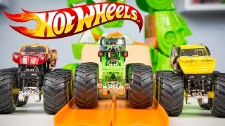 HOT WHEELS Monster Jam Dragon Blast Challenge Toy Trucks Grave Digger Iron Man Wolverine