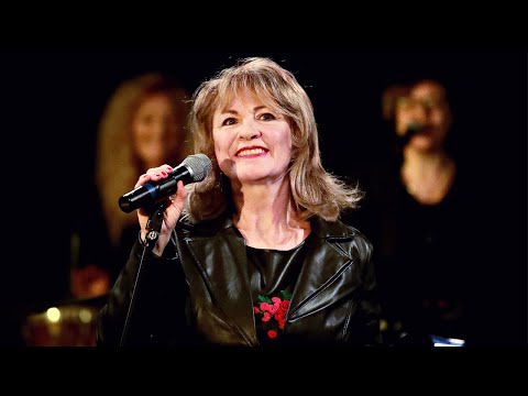 “The Voice” Simone Kotowski searches for missing sister