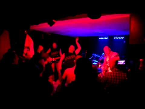 Basta - Basta Con La Polvere (Live @ C.S.O. Bruno Trento 25-10-2014)