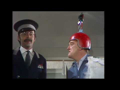 Cribbins - Fly Like A Penguin