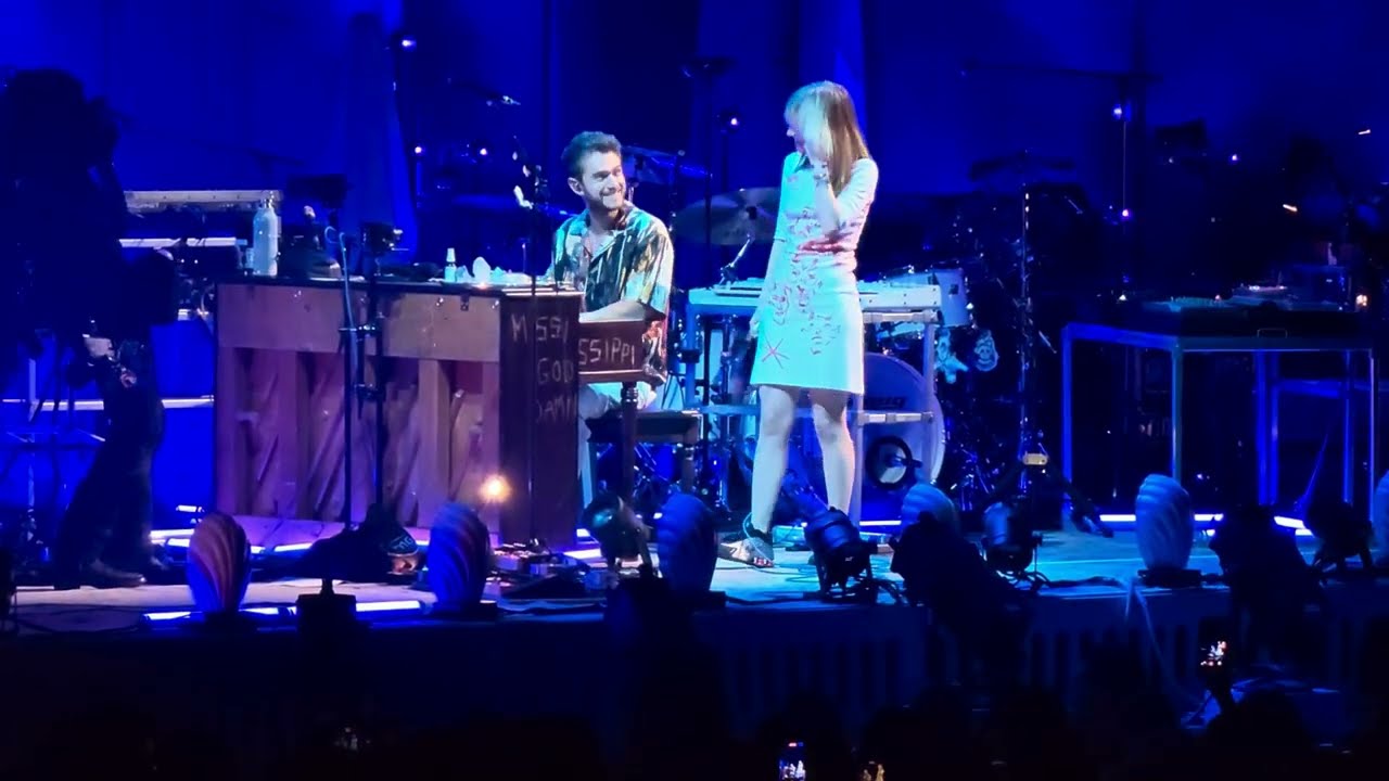 Hayley Williams and Zedd - Stay The Night- Live - The Hayley Williams Show - Hollywood Bowl - 2026