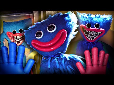 Huggy Wuggy is NOT Friendly! || Poppy Playtime Chapter 1 (Playthrough)