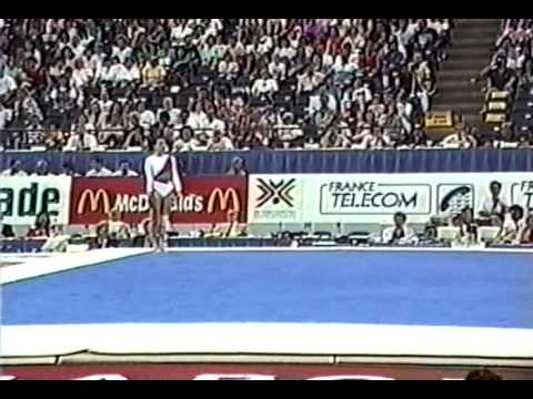 8th Team HUN Andrea Molnar FX - 1991 World Gymnastics Championships 9.375