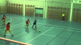 preview picture of video 'Baron Cup 2012-11-11 - Hønseriet - Meløy jenter 1'