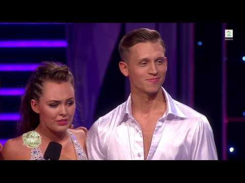 Raylee og Alexander Svanberg danser samba