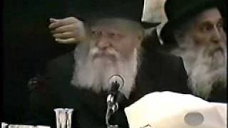 Nyet Nyet Nekavo - התמונה מוצגת ישירות מתוך אתר האינטרנט יוטיוב. זכויות היוצרים בתמונה שייכות ליוצרה. קישור קרדיט למקור התוכן נמצא בתוך דף הסרטון