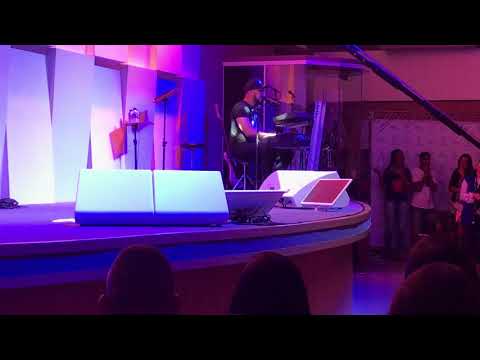 Ton Carfi voz e piano - Medley “História de Davi” part. Danilo Franco (Você adora nas igrejas)