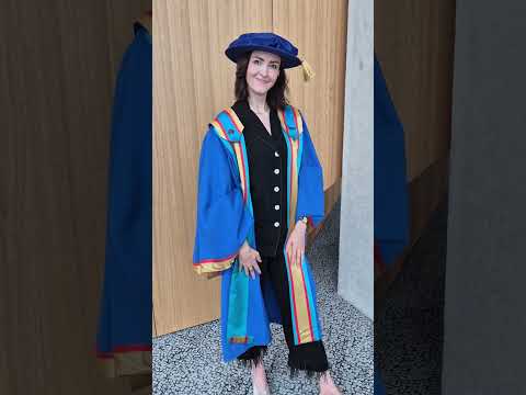 Usé pijama para mi graduación de doctorado #shorts