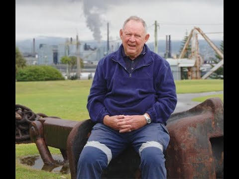 EP35: Good Neighbours: "Whales, Jobs + Offshore Wind" Wollongong NSW