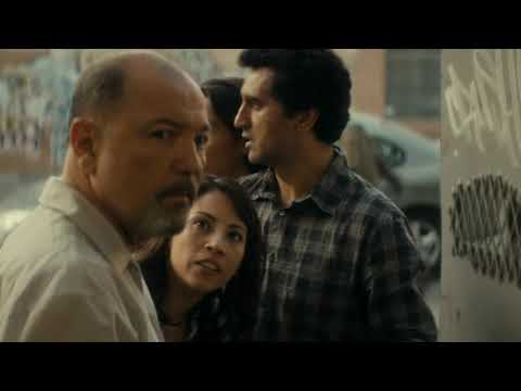 FTWD S1E2 - Riot #1 - Daniel saves Travis and his family