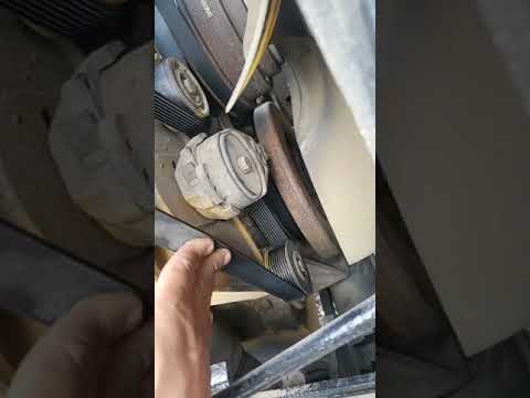 change the fan belt kenworth t600