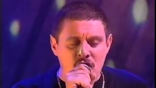 Black Grape - Big Day In The North - Live TFI Friday Series 1, Episode 2