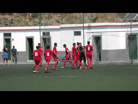 PENALTI FALLADO POR EL CD IGUESTE JUVENIL.