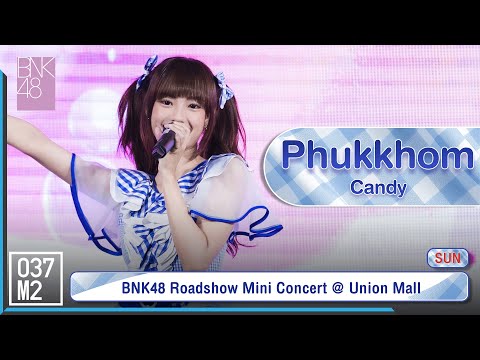 BNK48 Phukkhom - Candy @ 𝗕𝗡𝗞𝟰𝟴 𝟰𝘁𝗵 𝗔𝗹𝗯𝘂𝗺 "𝗚𝗶𝗻𝗴𝗵𝗮𝗺 𝗖𝗵𝗲𝗰𝗸" 𝗥𝗼𝗮𝗱𝘀𝗵𝗼𝘄 [Fancam 4K 60p] 230820