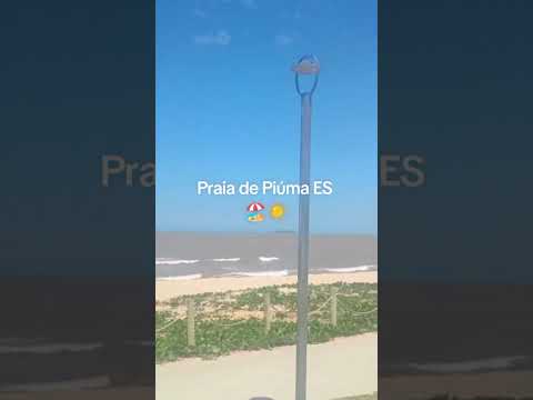 Um pouco do dia em Praia de Piúma no espírito santo.
