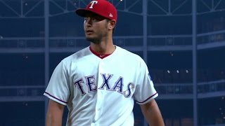 SD@TEX: Darvish fields comebacker, strands runner